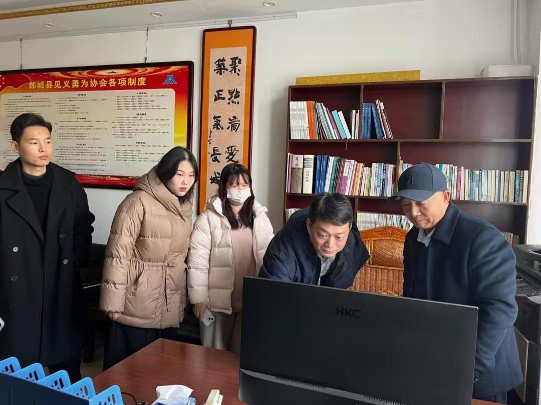 河南省“搜索见义勇为 点赞时代英雄”活动走进郸城